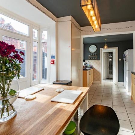 Stunning Victorian House Apartment Kingston upon Hull Exterior foto